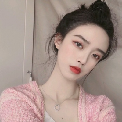 借了我们钱的德国小姑子，她的近况令我震惊，怕不是疯了吧？